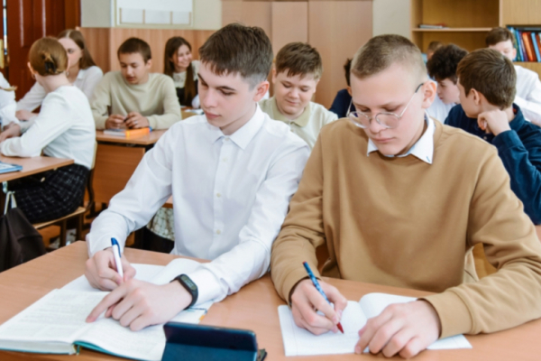 Ученики 5-9-х классов будут учиться по новому стандарту