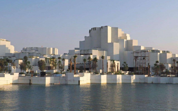 В ОАЭ открыли два новых грандиозных музея