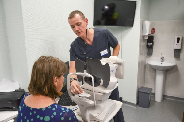 &laquo;Единая Россия&raquo; уделяет внимание получению медпомощи россиянами