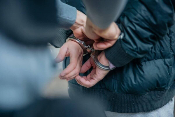 Казахстанец обманул бизнесмена на 50 млн тенге и сбежал за границу