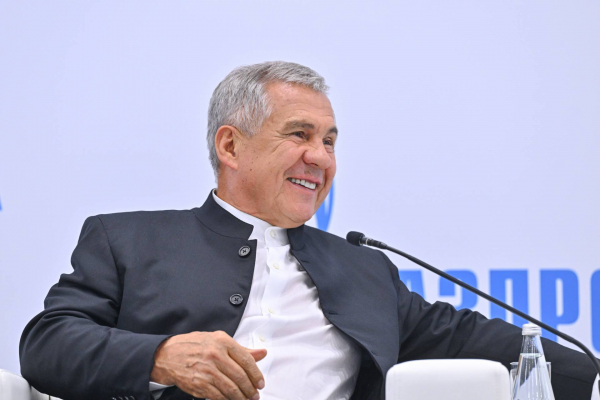 Минниханов принял участие в Дне поставщика &laquo;Газпрома&raquo; на форуме в Казани