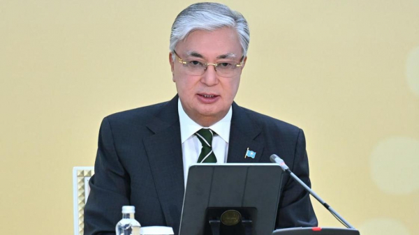 Токаев извинился перед казахстанцами