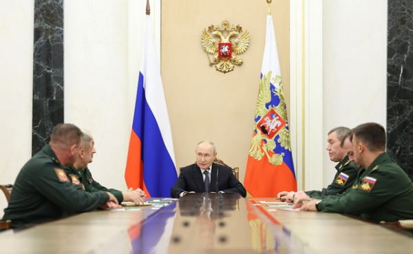 Путин объединил все тыловые службы Минобороны РФ под руководством Солодчука