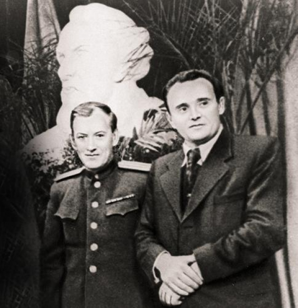 День триумфа&nbsp;&ndash; 12 апреля