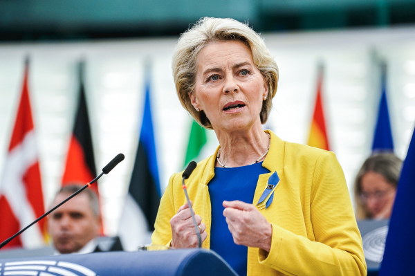 Фон дер Ляйен заявила, что в любом случае не разрешит Европе закупать газ из РФ