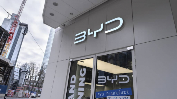 Акции BYD резко выросли после повышения ввозных пошлин в ЕС