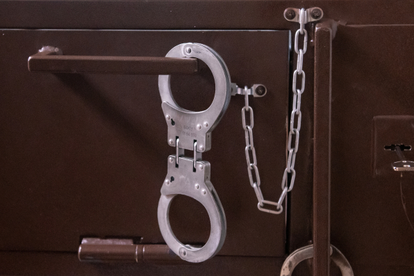 Источник: в&nbsp;Челнах задержана следователь по&nbsp;громким делам &laquo;обнальщиков&raquo;