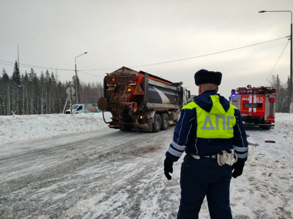 Движение по Пермскому тракту ограничили из-за пяти аварий на одном участке