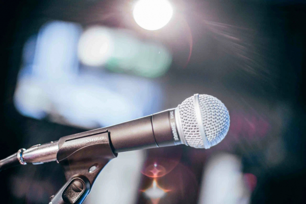 Комик Алексей Щербаков отменил все концерты в России