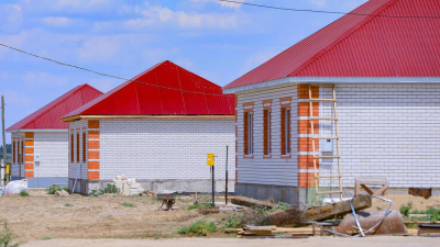 Паводки в Казахстане: строительство домов в Актюбинской области близится к завершению